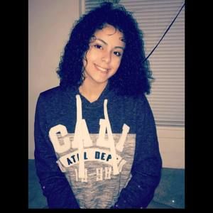 Meet your Posher, Marisol